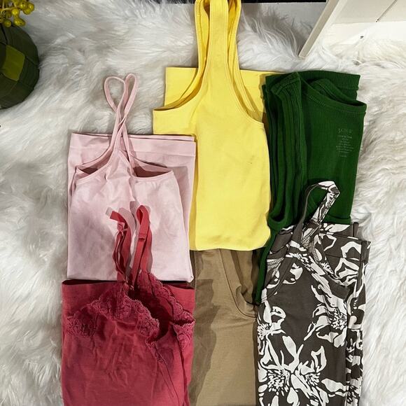 NEW Bundle Anthro J. Crew Multicolored Solid + Floral Basic Scoop Tank Tops XS/S - Picture 4 of 16